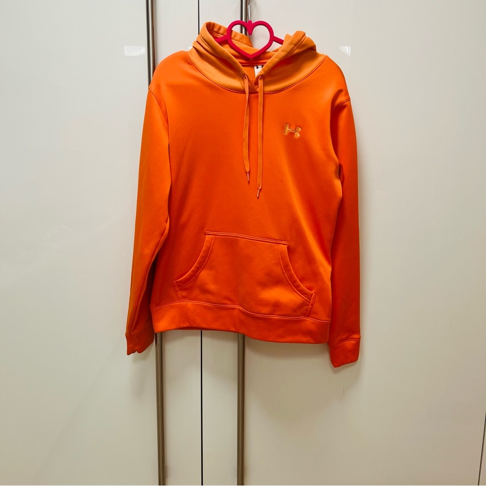 Under Armour Fleece Hooded with pocket in Orange Size Small